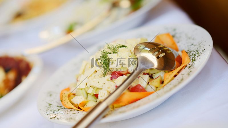 预制菜定制加工：揭秘其背后的秘密与选择要点